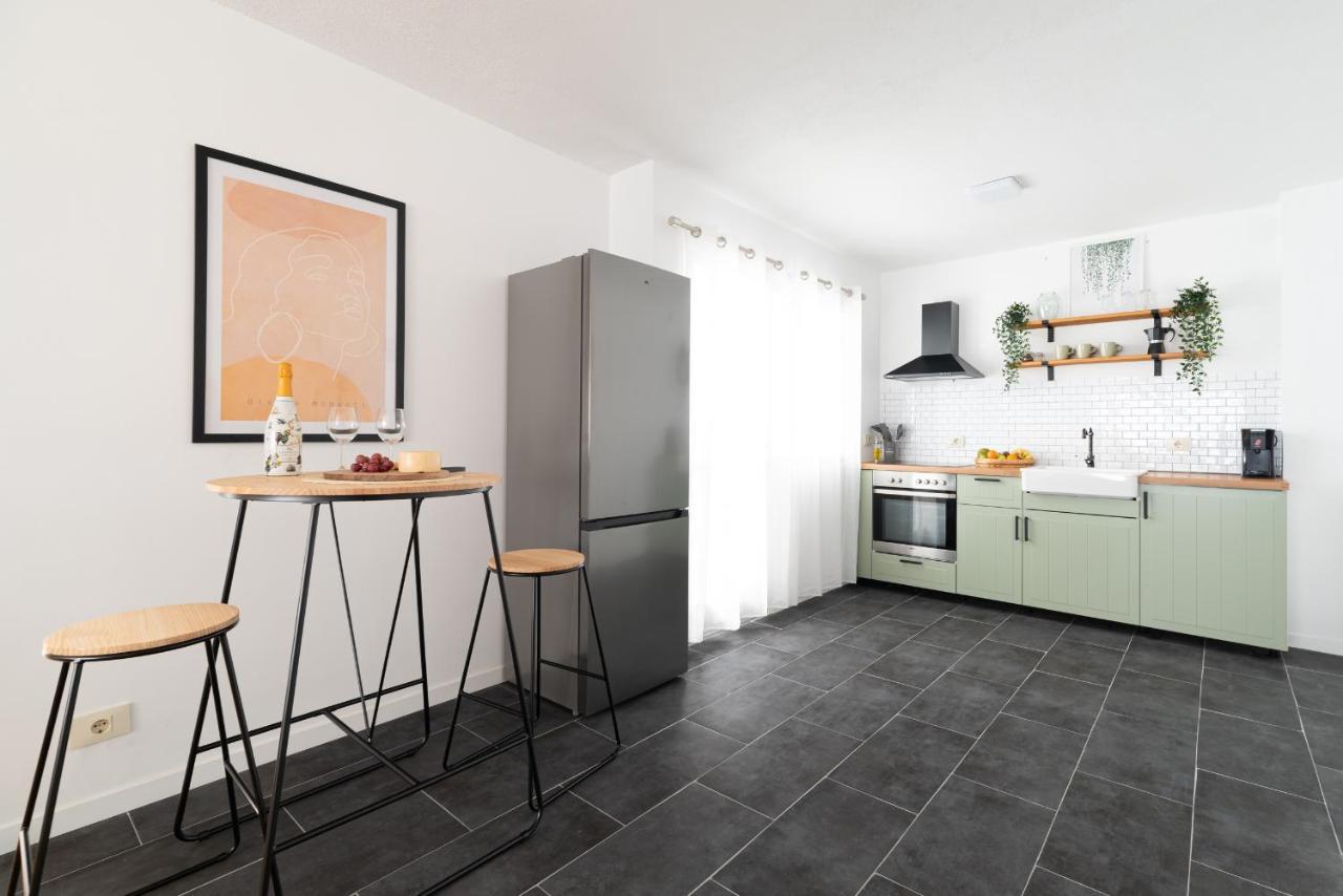 Moderno Apartamento Con Parking Apartment Vigo Ngoại thất bức ảnh