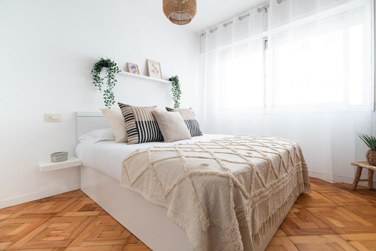Moderno Apartamento Con Parking Apartment Vigo Ngoại thất bức ảnh