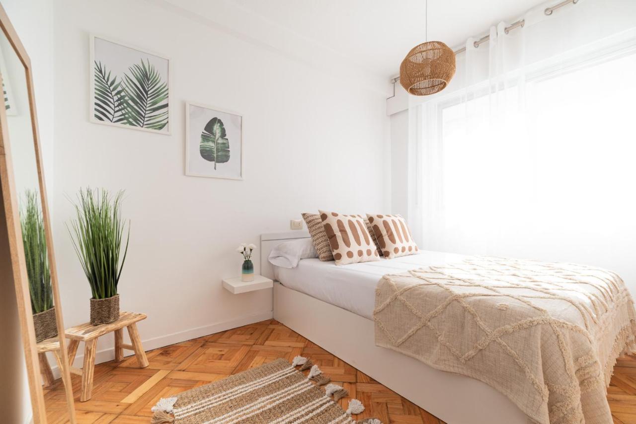 Moderno Apartamento Con Parking Apartment Vigo Ngoại thất bức ảnh
