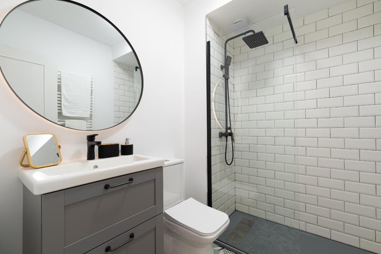 Moderno Apartamento Con Parking Apartment Vigo Ngoại thất bức ảnh
